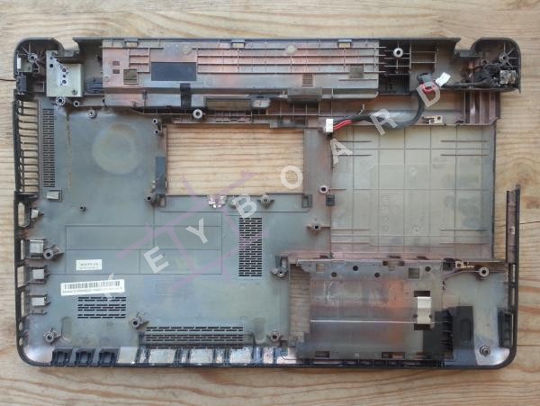 Нижня частина Toshiba Satellite L650